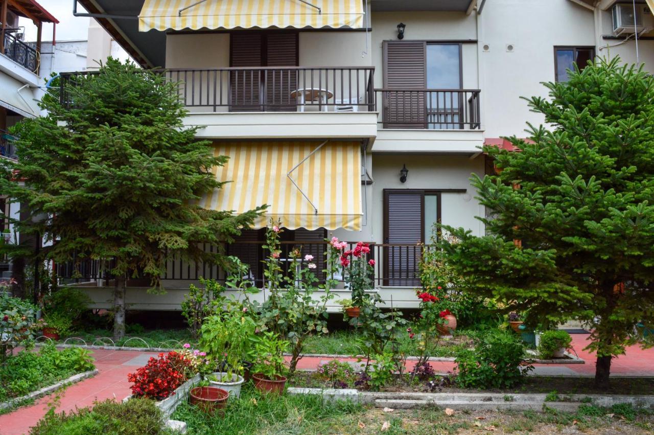 Manos Kritikakis Apartments Πλαταμώνας Εξωτερικό φωτογραφία