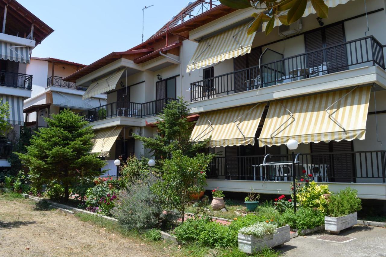 Manos Kritikakis Apartments Πλαταμώνας Εξωτερικό φωτογραφία
