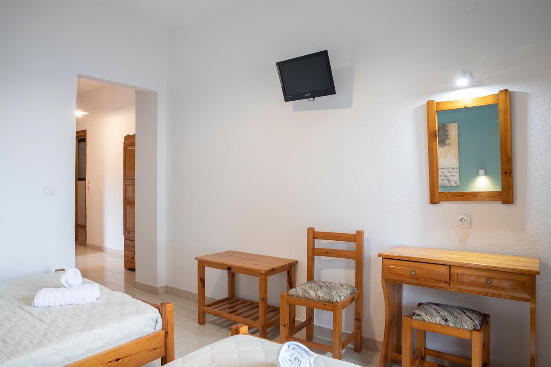 Manos Kritikakis Apartments Πλαταμώνας Εξωτερικό φωτογραφία
