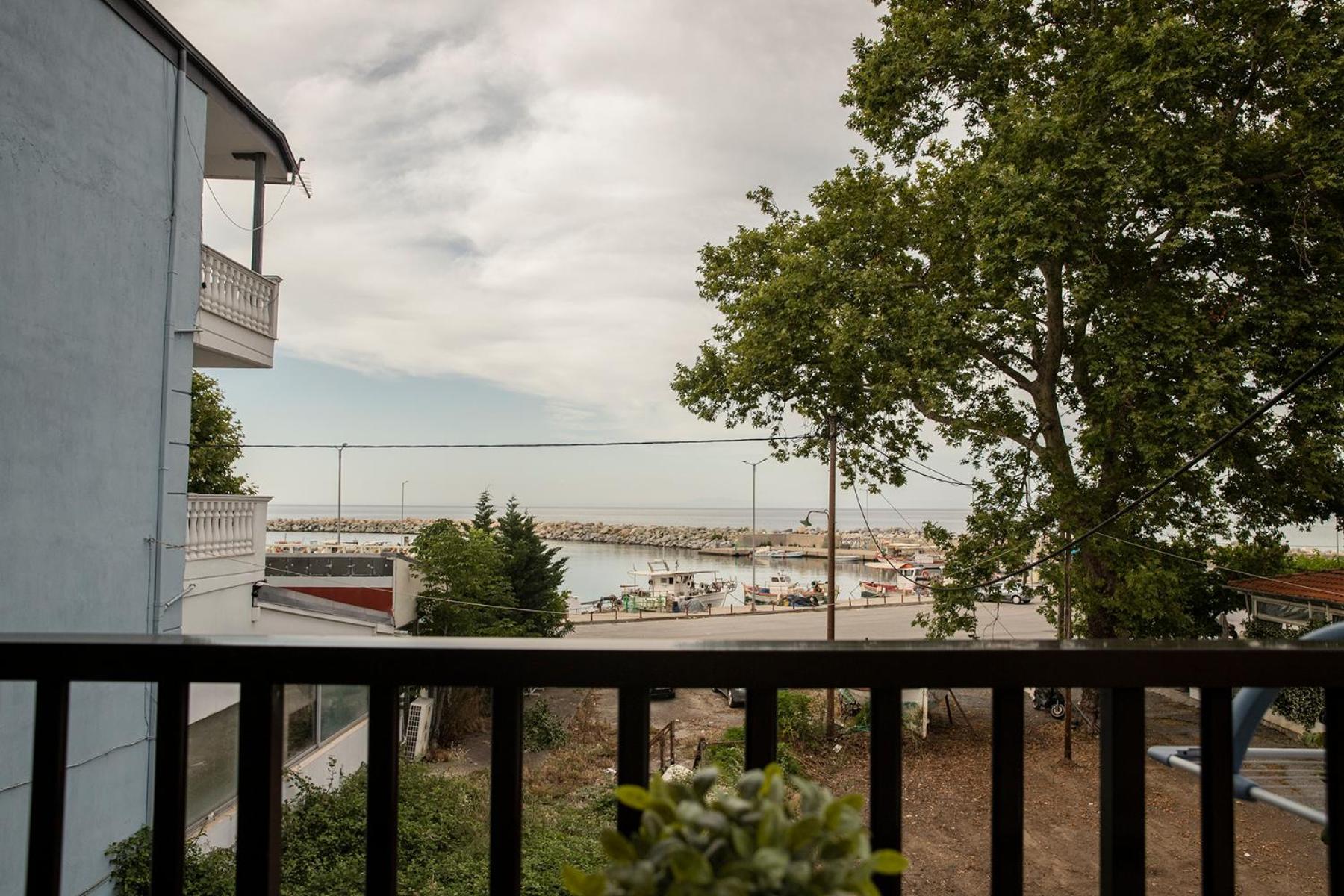 Manos Kritikakis Apartments Πλαταμώνας Εξωτερικό φωτογραφία