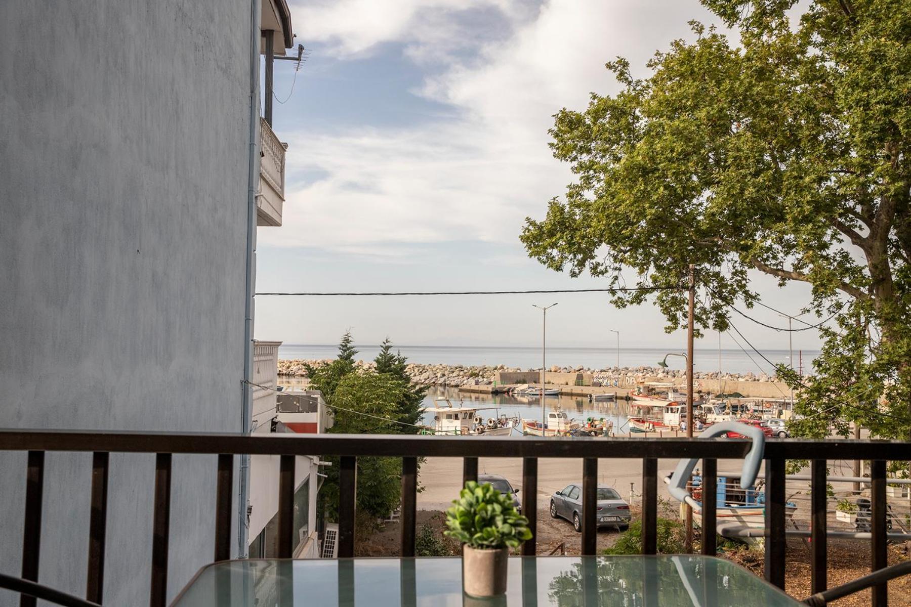 Manos Kritikakis Apartments Πλαταμώνας Εξωτερικό φωτογραφία