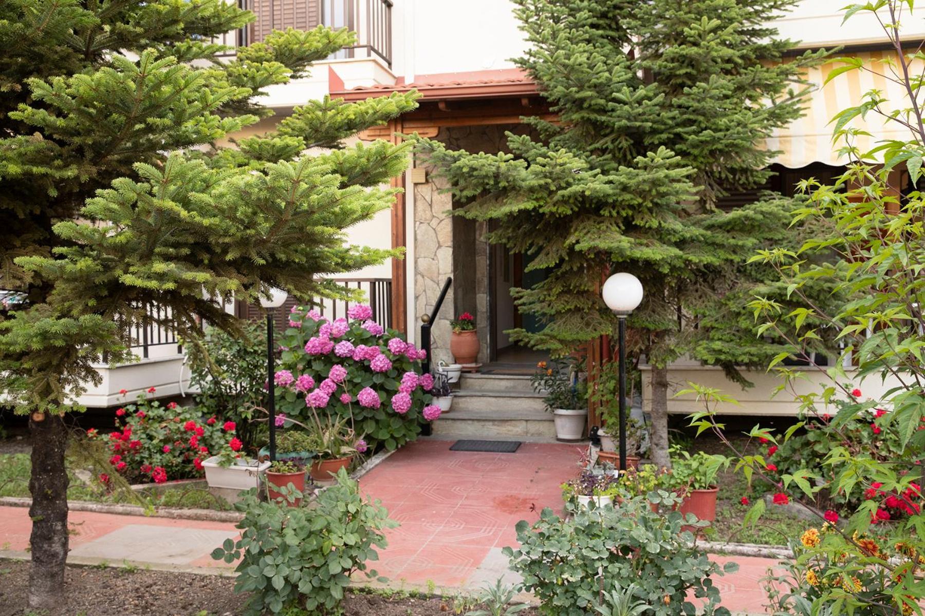 Manos Kritikakis Apartments Πλαταμώνας Εξωτερικό φωτογραφία