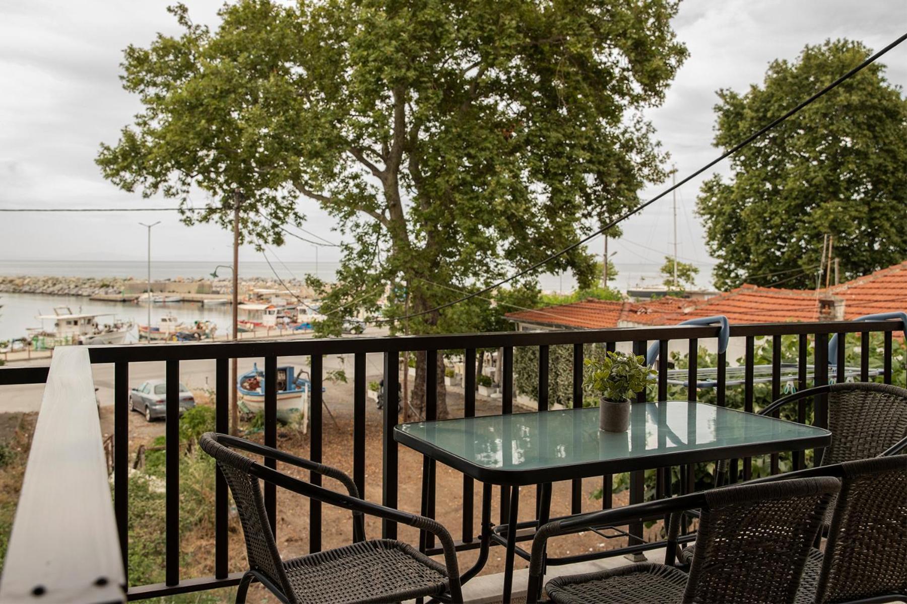 Manos Kritikakis Apartments Πλαταμώνας Εξωτερικό φωτογραφία